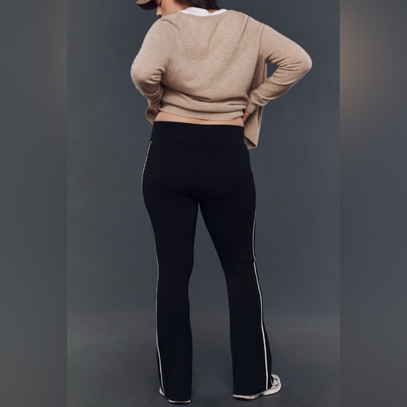 Daily Practice Side-Stripe Sweatpants - Picture 7 of 7